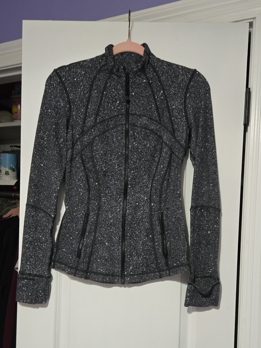 Lululemon Black/White splattered Jacket 4 NWOT